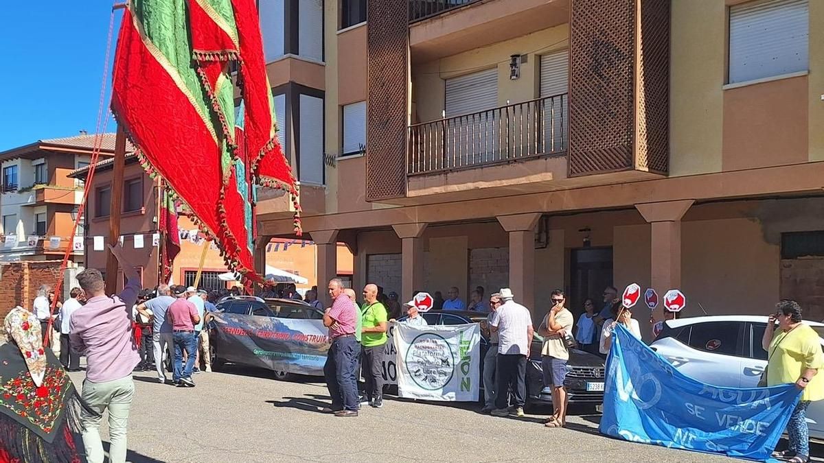 Plataformas y colectivos piden a pedanías y Diputación hacer frente a proyectos “dañinos” con el medio natural