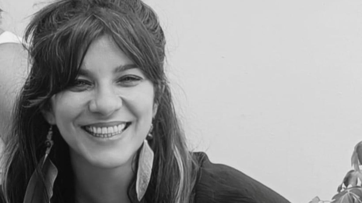 Artesanos en escena: la lucha inquebrantable por el valor de las manos que crean