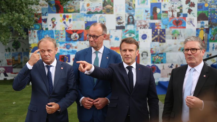 Macron alerta de "consecuencias dañinas" para Moldavia si gana candidato rumano anti-UE