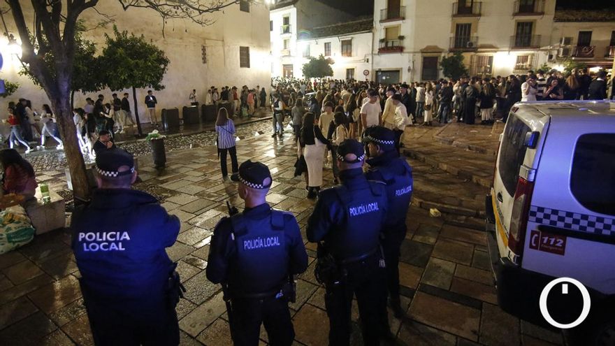 El alcalde anuncia una comisión para reflexionar sobre el modelo de Cruces en Córdoba