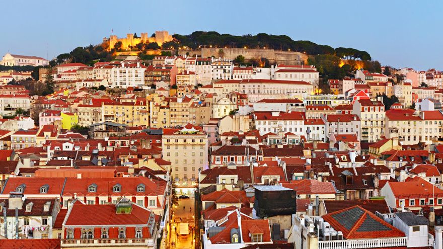 Lo que la pandemia cambió: Lisboa quiere convertir 20.000 pisos turísticos en alquileres asequibles