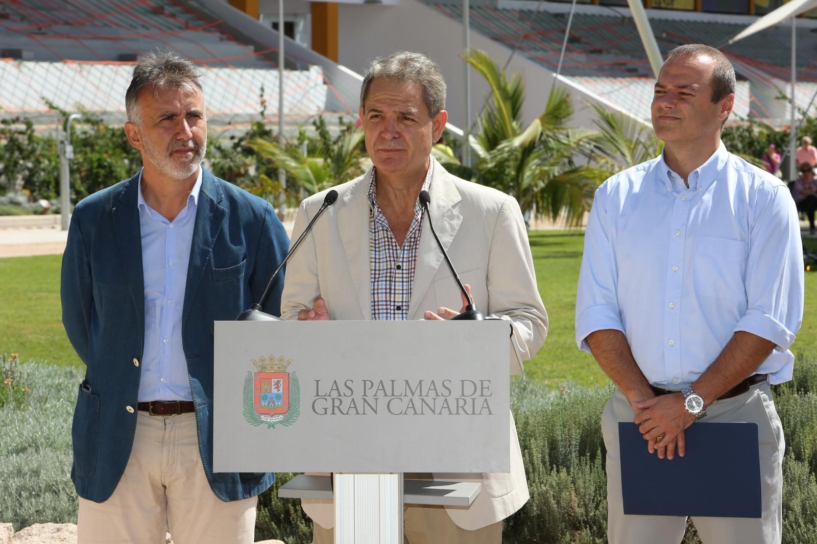 Homenaje a la afición de la UD Las Palmas (ALEJANDRO RAMOS)