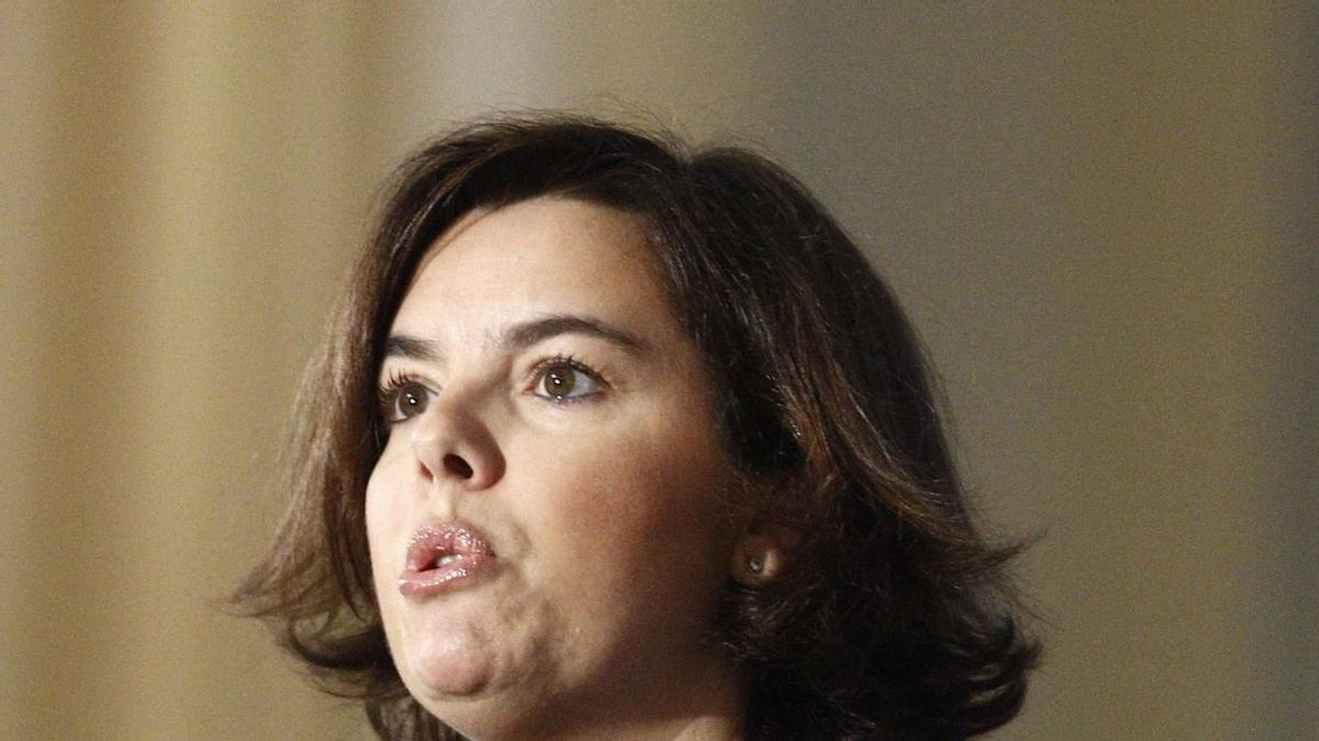 Santamaría anima a Sánchez a tomar nota de la propuesta de Jordi Sevilla que ve "atinada" y "sensata"