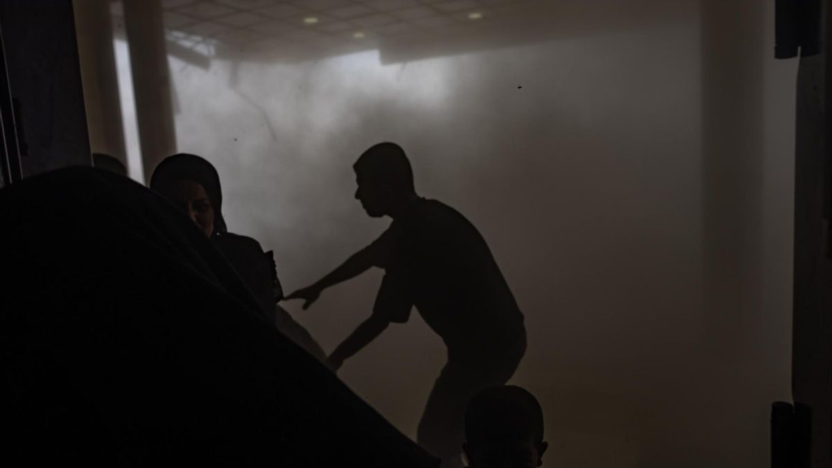 Image of the attack against the hospital to Nasser in which five journalists died.