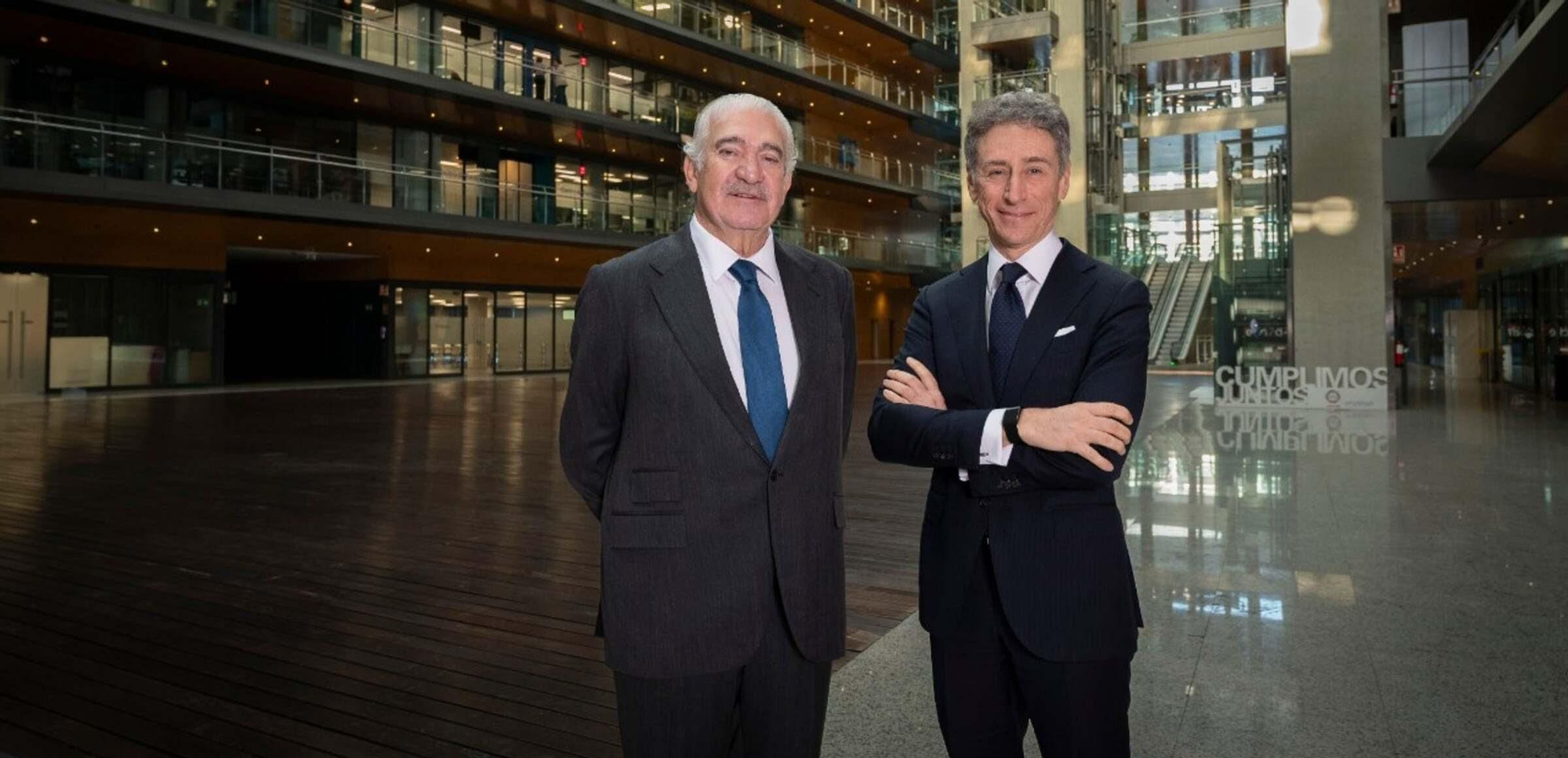 José Bogas, consejero delegado de Endesa (izq.) y Marco Palermo, director general económico-financiero (dcha.).