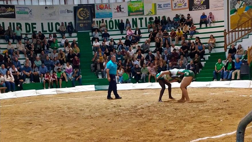 Solo el Chimbesque resiste invicto en la Liga Disa Gobierno de Canarias