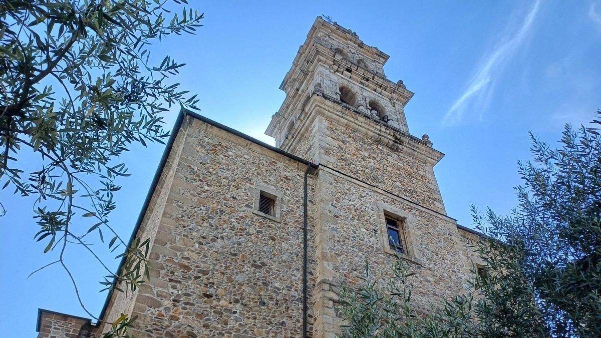 Ponferrada inaugura su nuevo Museo Sacro con más de 100 piezas, algunas expuestas por primera vez