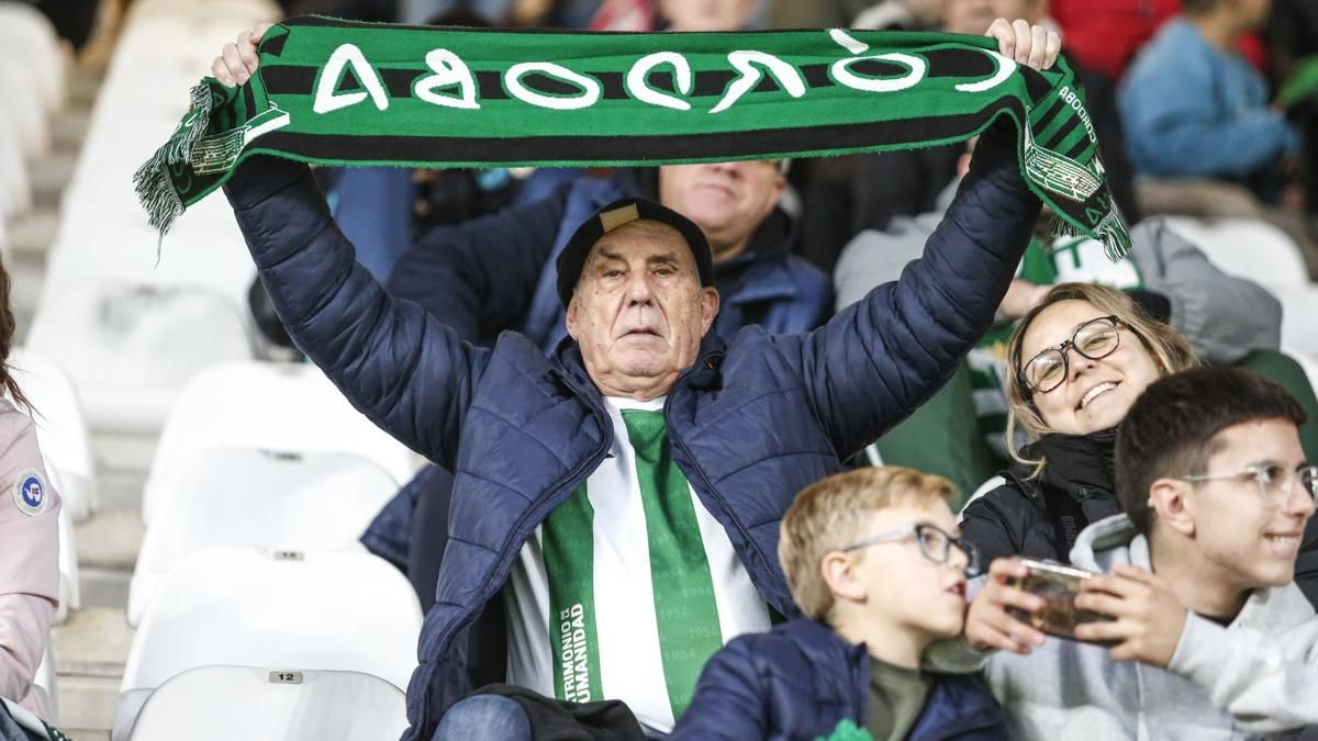 Grada Blanquiverde del Córdoba CF - Cádiz CF