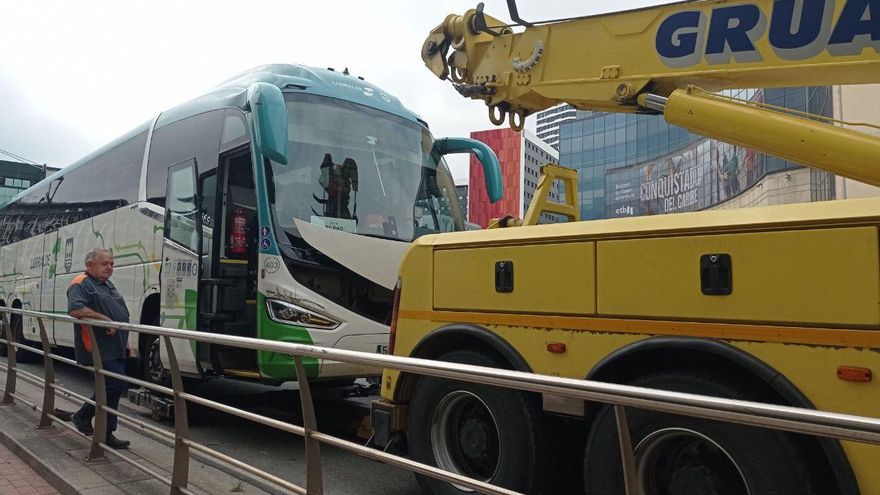 Gipuzkoa inspecciona la flota de autobuses de la antigua Pesa: ruedas reventadas y fallos en los discos de frenos