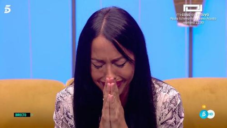 Aurah recibe buenas noticias sobre la estabilidad de su hijo