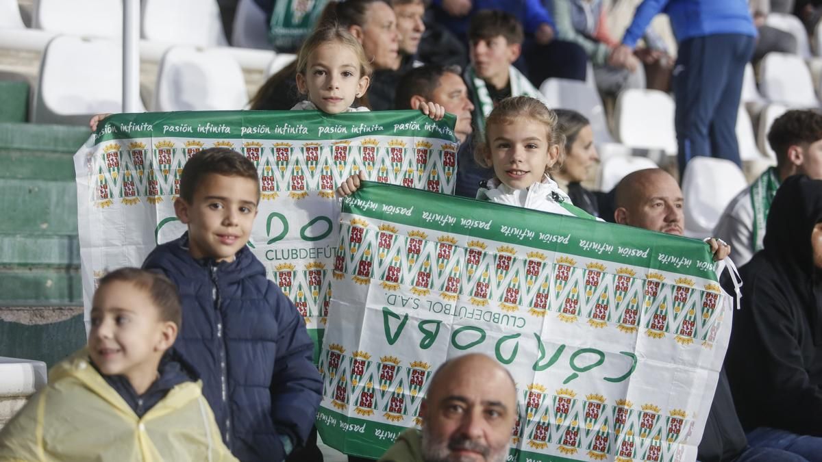 Grada Blanquiverde del Córdoba CF - RC Deportivo