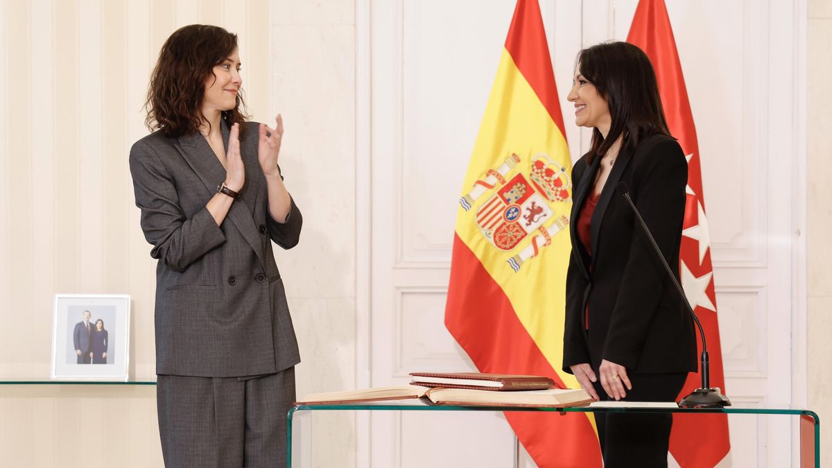 Ayuso, en la toma de posesión de Mercedes Zarzalejo como consejera de Educación.