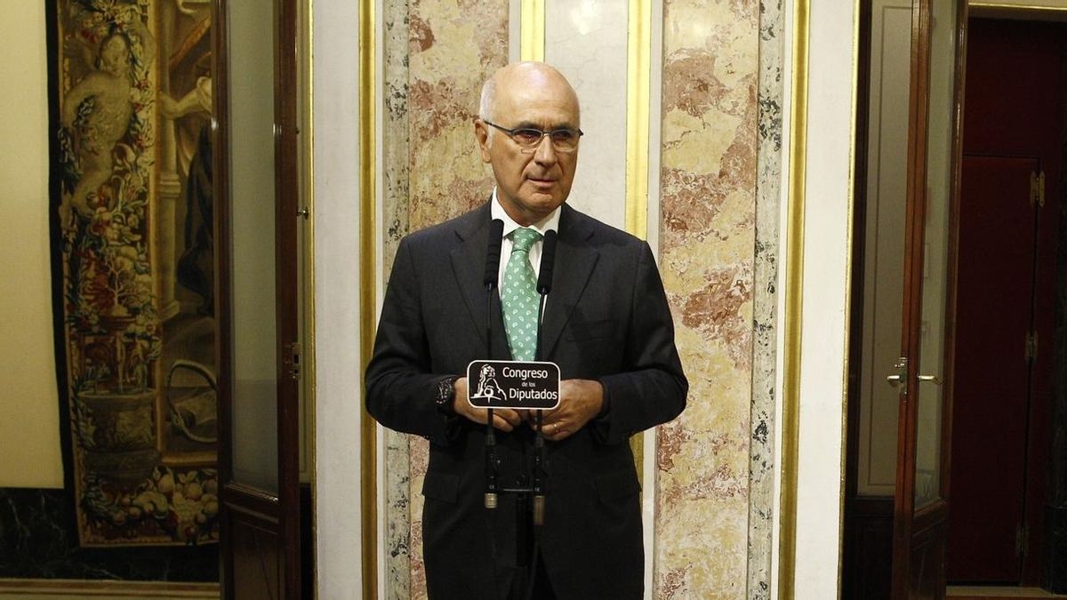 Duran (CiU) defiende la asignatura de religión en centros públicos porque es un "hecho connatural"