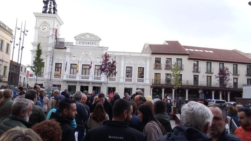 Vecinos y vecinas alzan la voz contra la nueva ORA del centro de Guadalajara: “Es injusta y discriminatoria”
