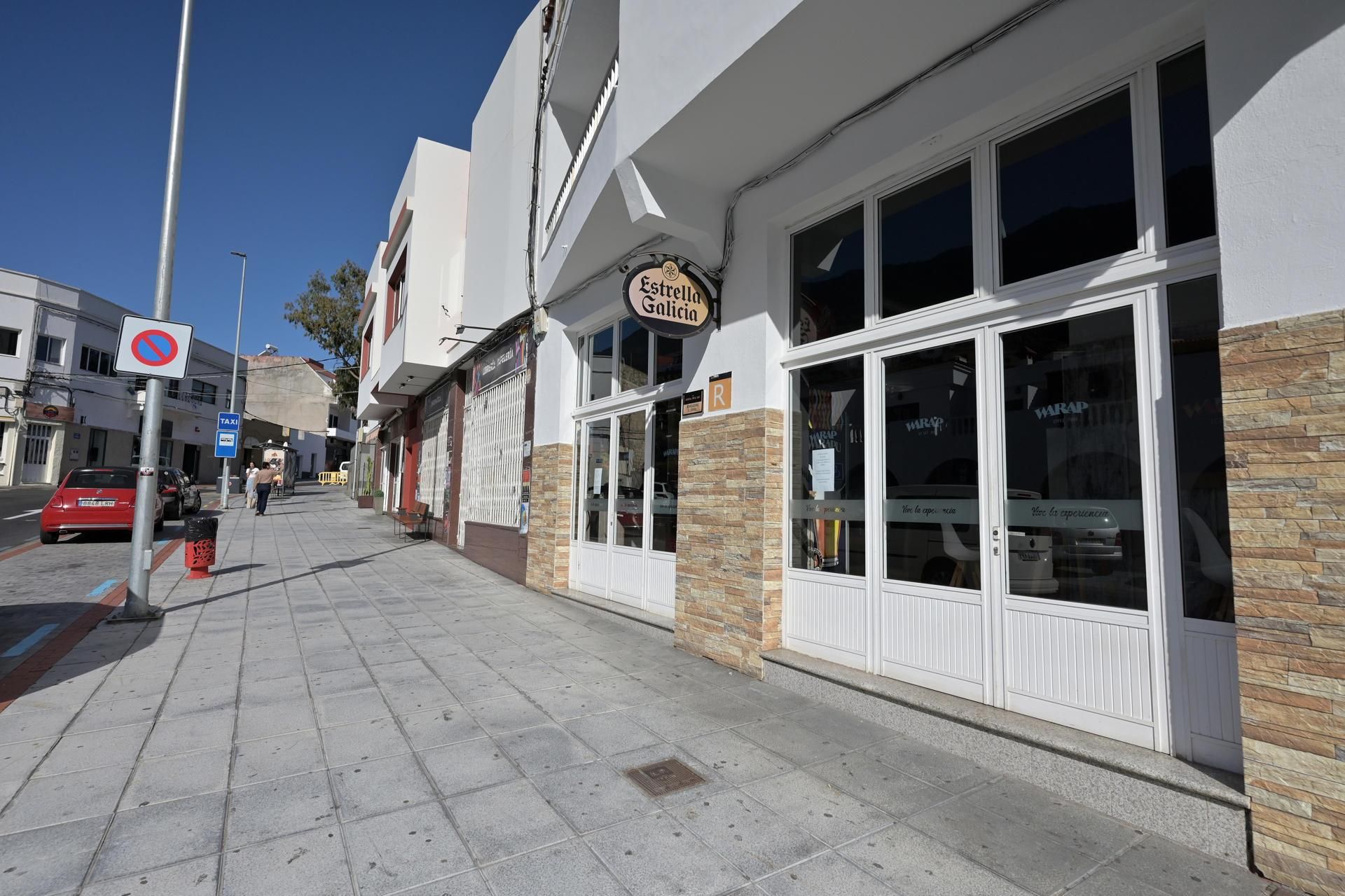 Imagen de establecimientos cerrados en Valle de El Golfo, en el municipio de La Frontera (El Hierro).