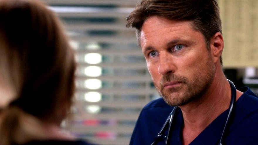 El Dr. Nathan Riggs