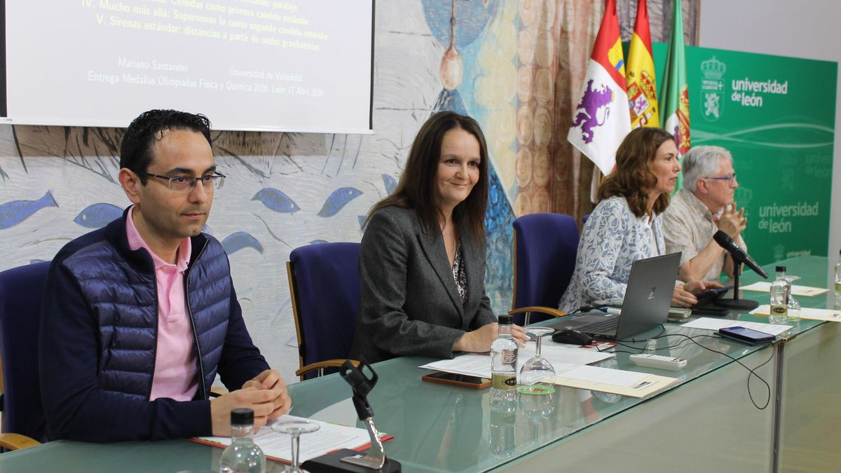 Roberto López González, Laura López Campano, Mª José Vieira y Mariano Santander.