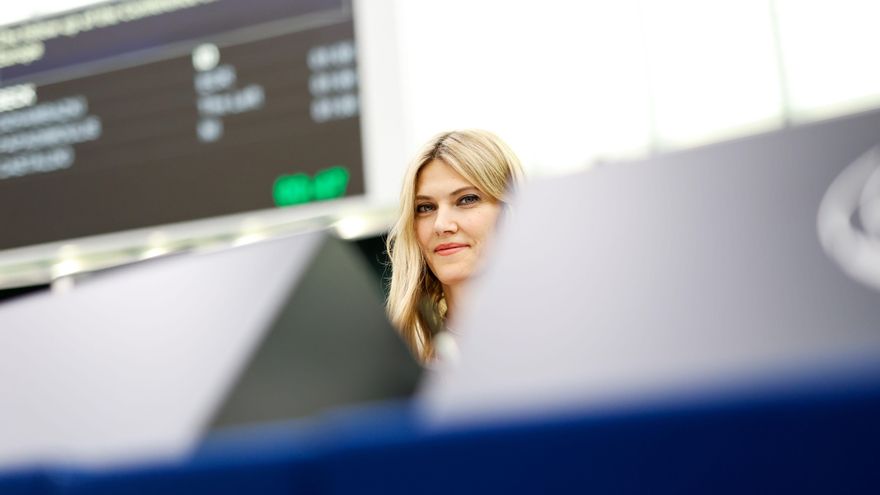 La Eurocámara acuerda suspender "todos los expedientes" sobre Qatar, cierra las puertas a lobistas qataríes y abre una investigación interna