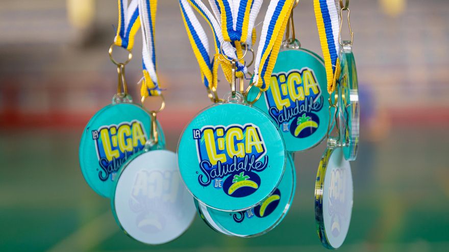 Medallas entregadas a los ganadores de la Liga Saludable