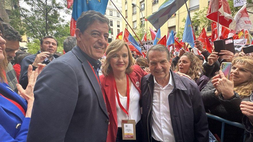 El PSOE gallego arranca su nueva etapa mientras el socialismo aguanta la respiración