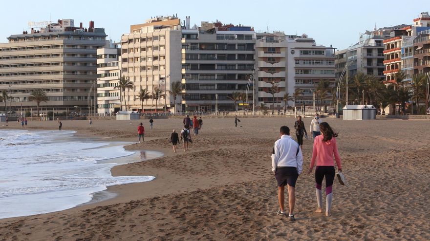 Playa de Las Canteras (ALEJANDRO RAMOS)