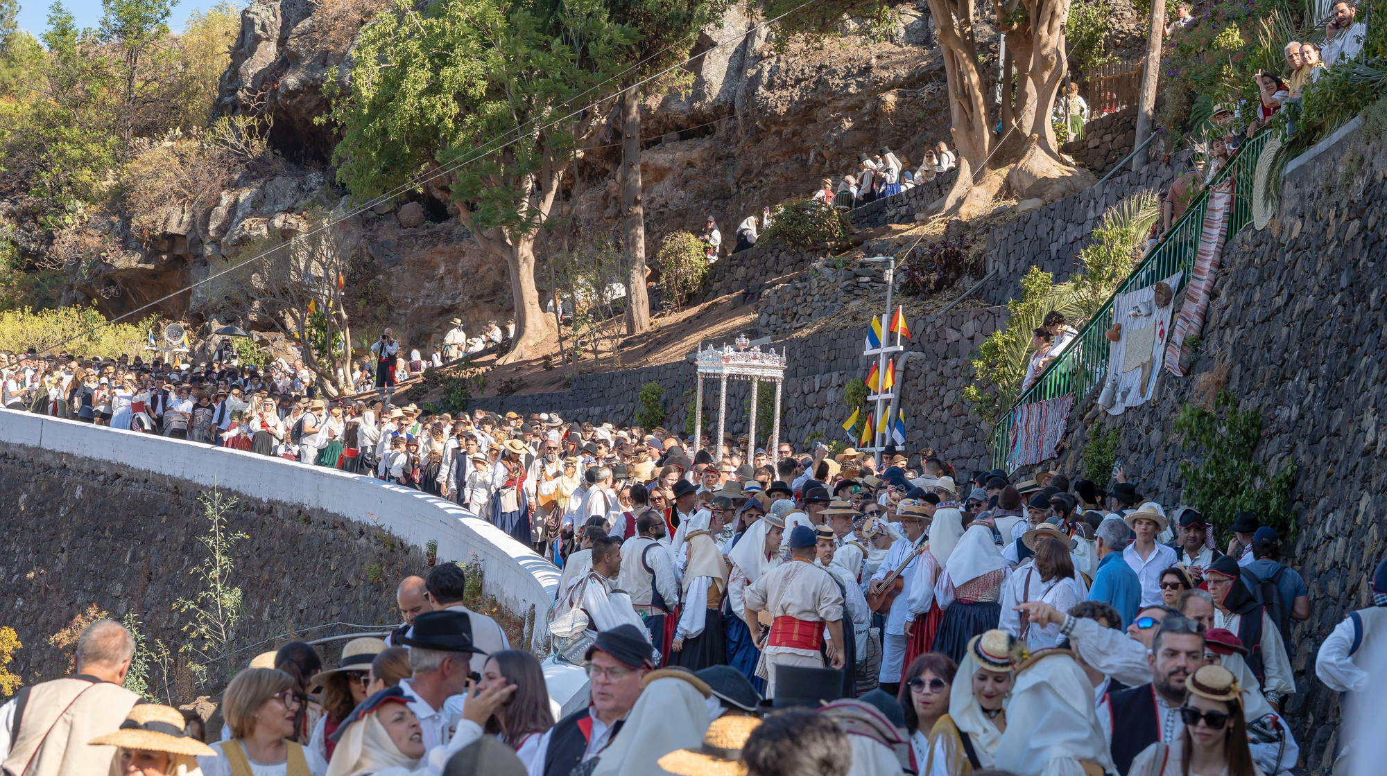 Romería de  la Bajada del Trono de las fiestas Lustrales  este domingo. AYUNTAMIENTO DE SANTA CRUZ DE LA PALMA