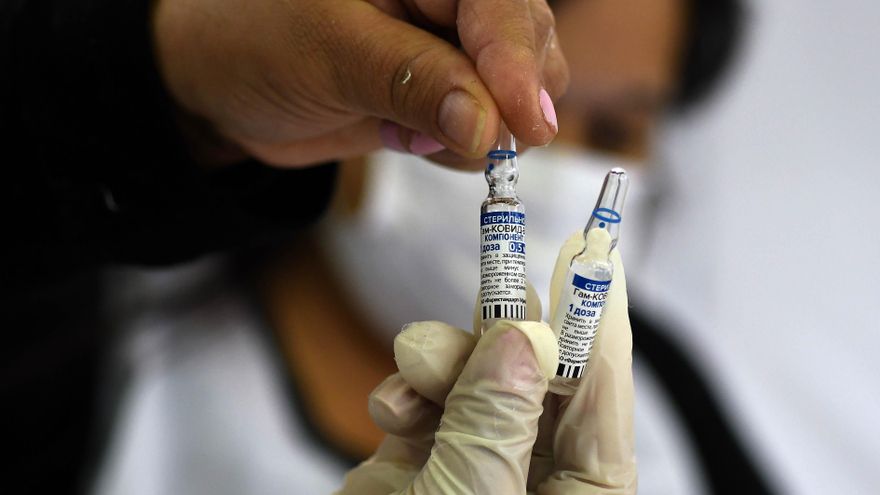 Rusia dice que faltan "detalles administrativos menores" para que la OMS apruebe la Sputnik V