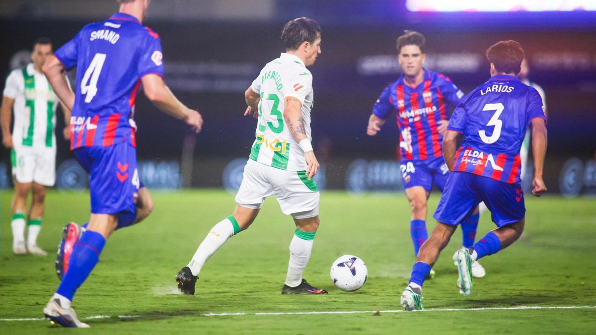 El CD Eldense - Córdoba CF, en imágenes