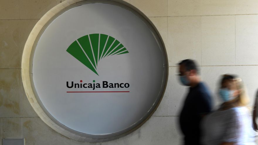 Las negociaciones del ERE de Unicaja salen del punto muerto al comenzar las movilizaciones de los trabajadores