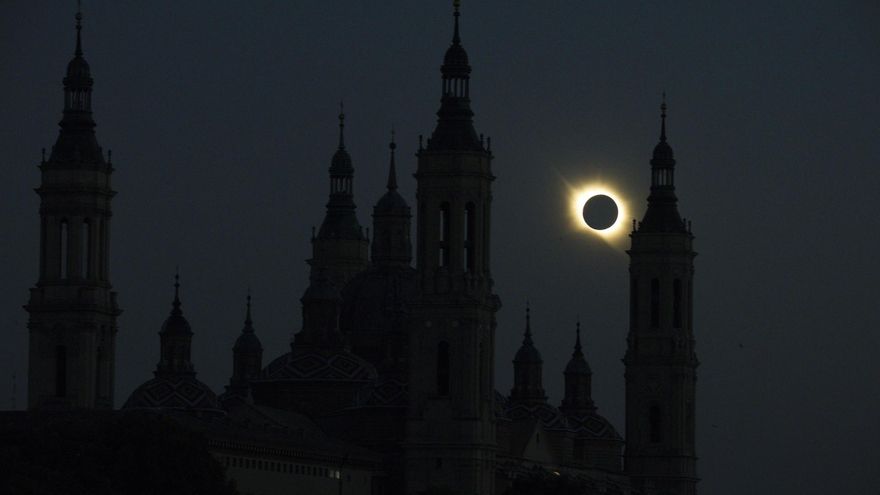 El eclipse de agosto, en directo: el eclipse del siglo apaga España