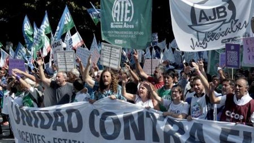Bono de 25.000 para más de 387.000 trabajadores estatales nacionales: todavía no está la fecha de cobro