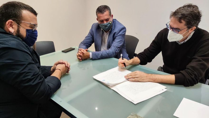 El Electrón, la central hidroeléctrica más antigua de Canarias, ya es oficialmente patrimonio de todos los palmeros