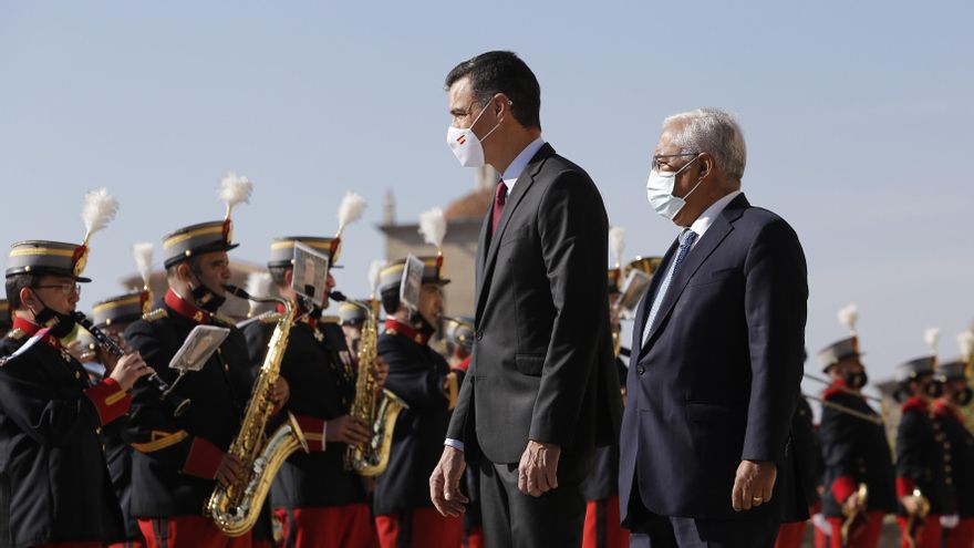 Pedro Sánchez y António Costa en Trujillo.