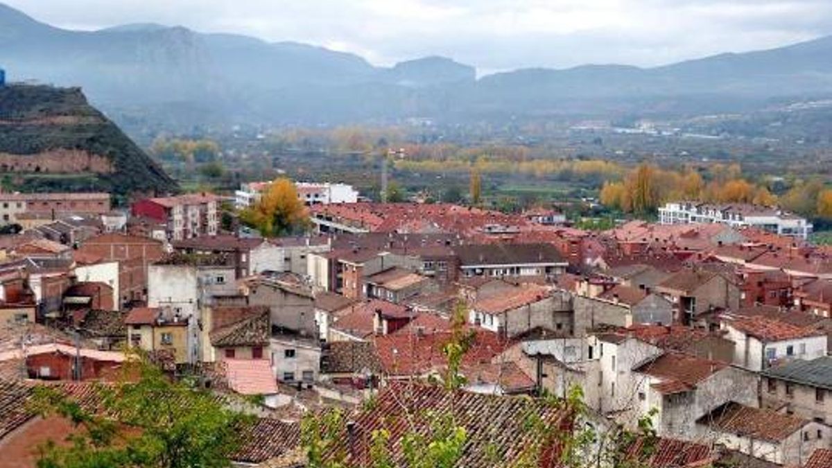 Verano en Albelda de Iregua: comienzan 'Las noches del Mirador' con una feria de cerveza