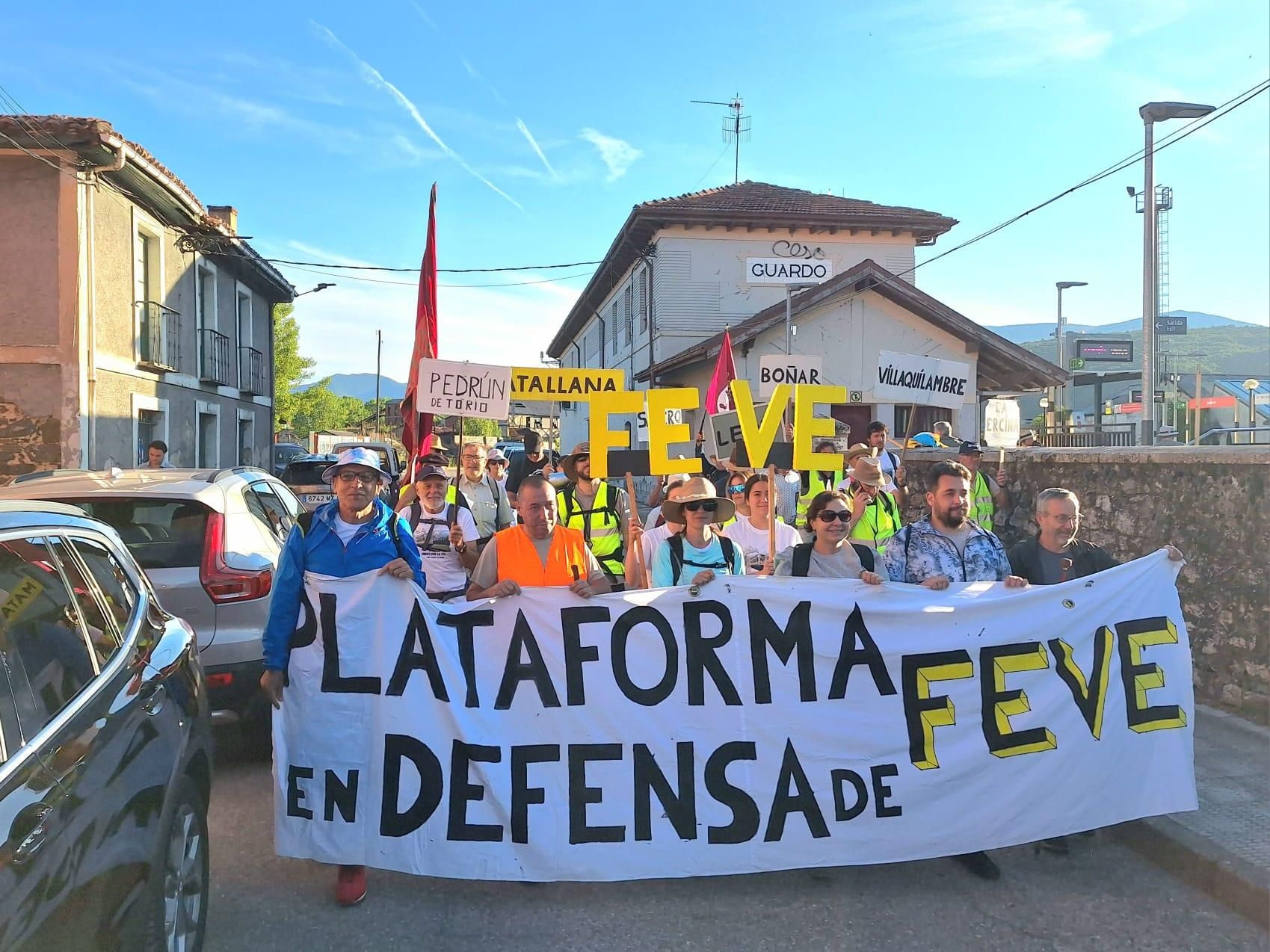 La defensa de Feve en León, en marcha desde Guardo hasta el corazón de la ciudad