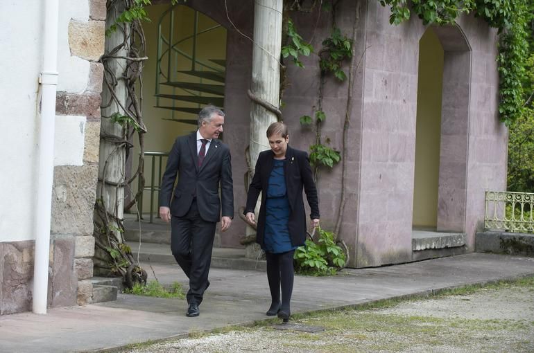 Acto en Bertiz con la presidenta de Navarra, Uxue Barkos, tras el final de ETA