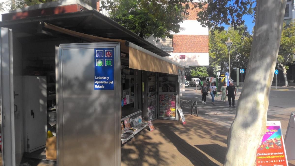 Quiosco de República Argentina donde ha tocado el primer premio de la Lotería Nacional.