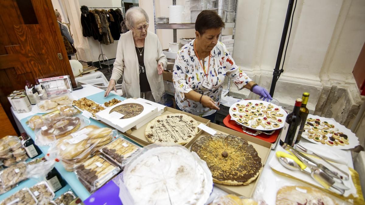 Mercadillo solidario “Ayúdanos a no olvidar” de la Asociación de Alzheimer