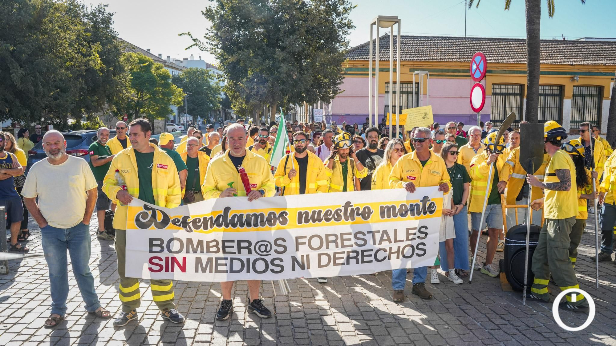 Marcha amarilla de bomberos forestales