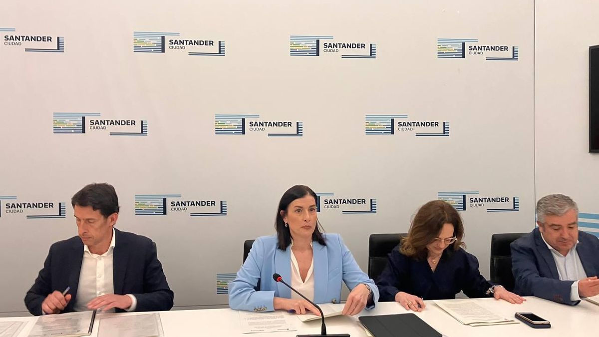 Gema Igual (PP): "A ver si por decirle a la gente que venga a Santander tengo yo la culpa de que se caiga una pasarela"