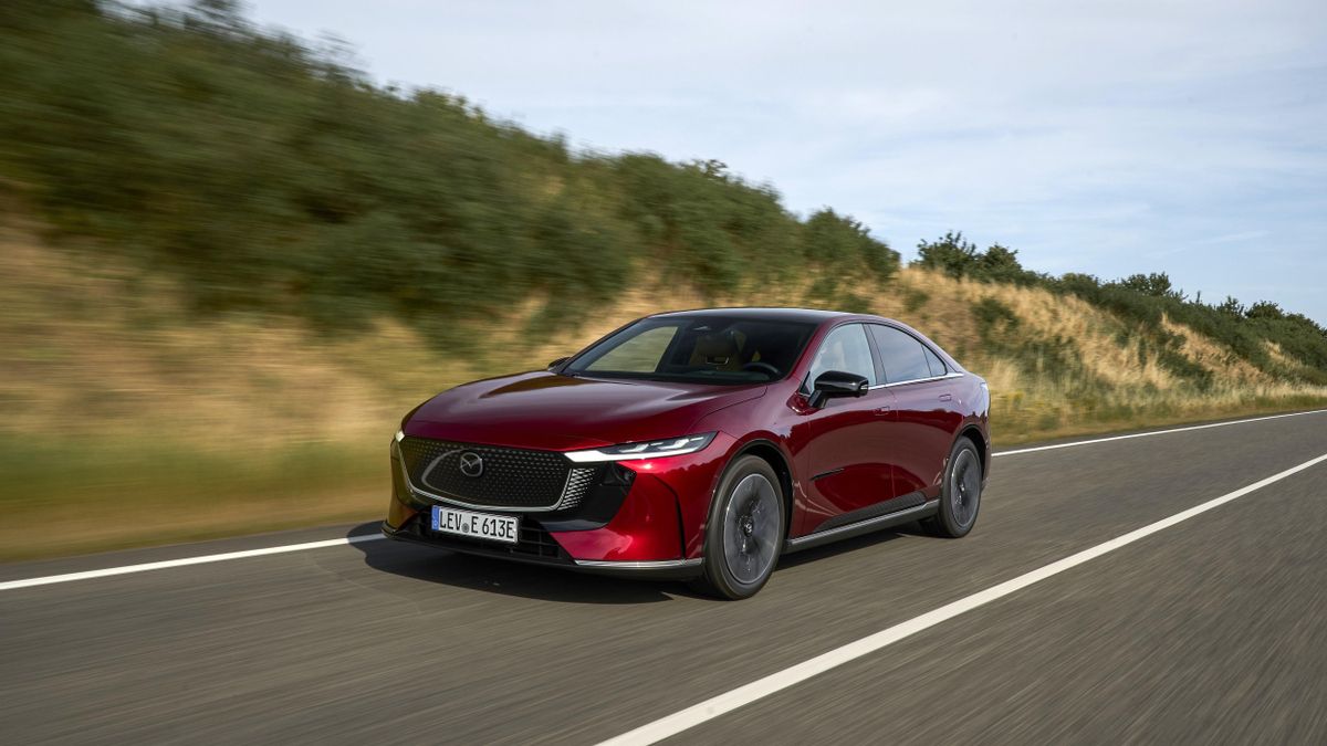 Mazda 6e, otro eléctrico con la mira puesta en el Tesla Model 3