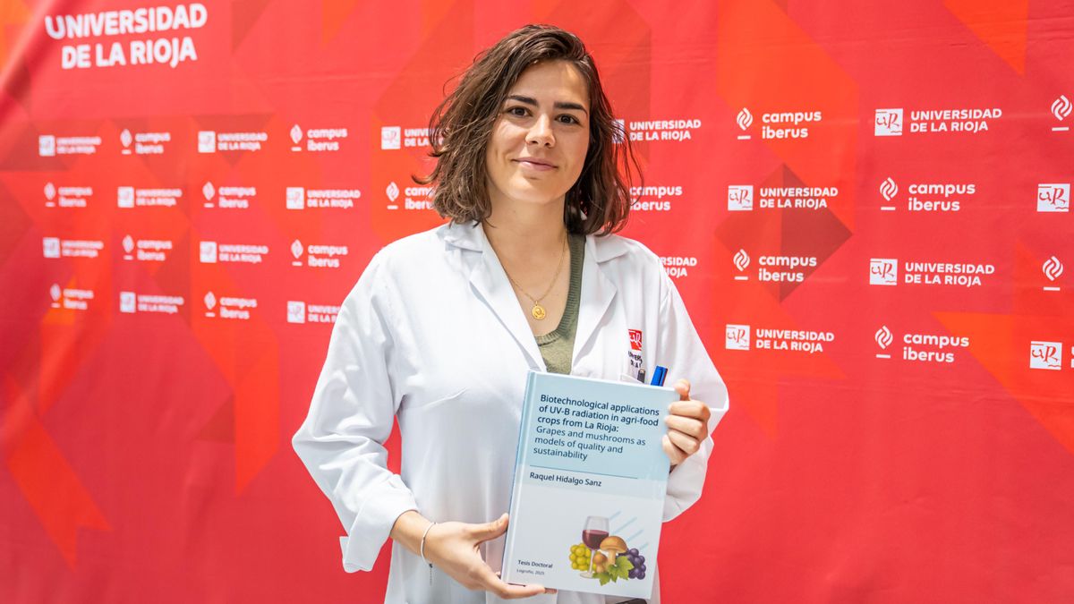 Una tesis de la UR diseña un método ecológico con luz ultravioleta para proteger el champiñón y el vino riojanos sin químicos