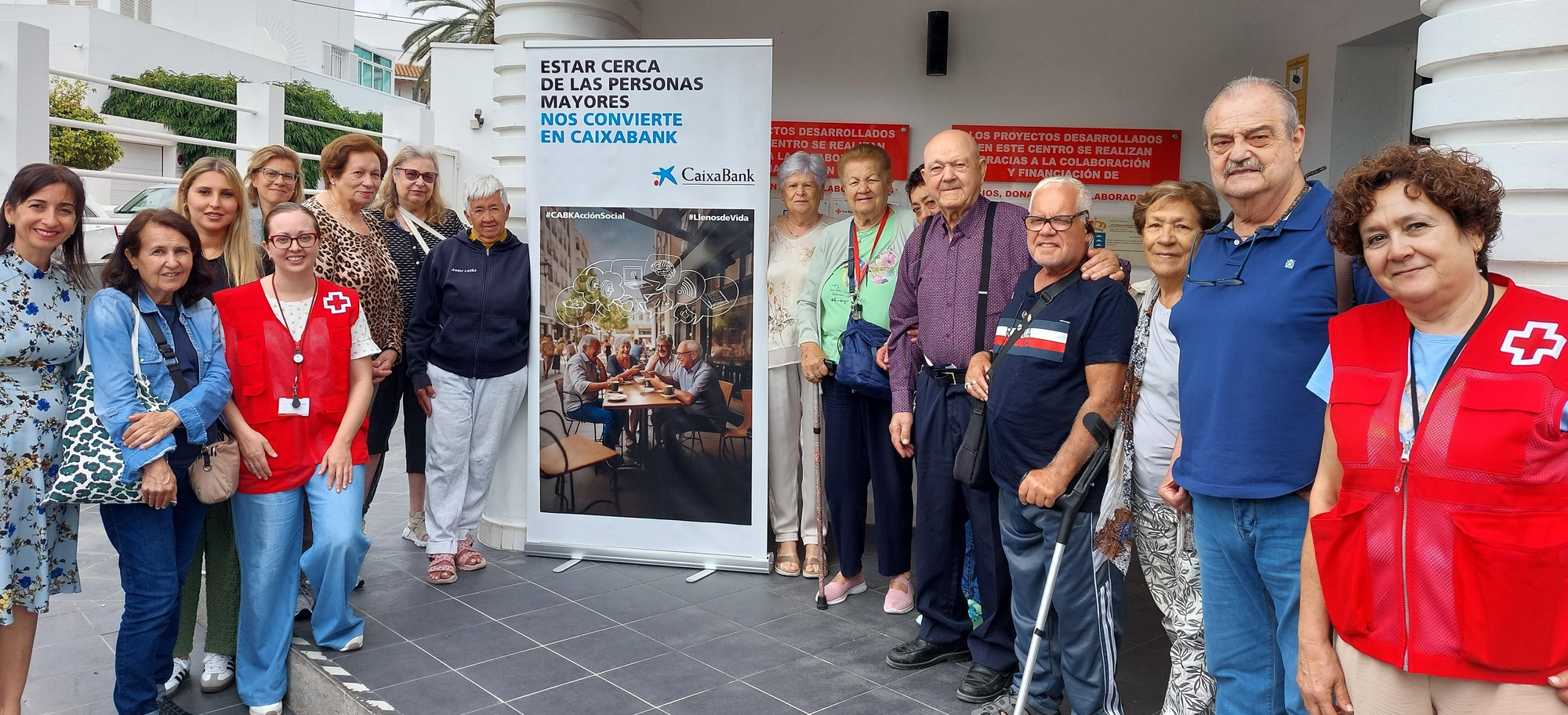 Más de 330 mayores de Canarias se benefician del programa ‘Llenos de Vida’ de CaixaBank.