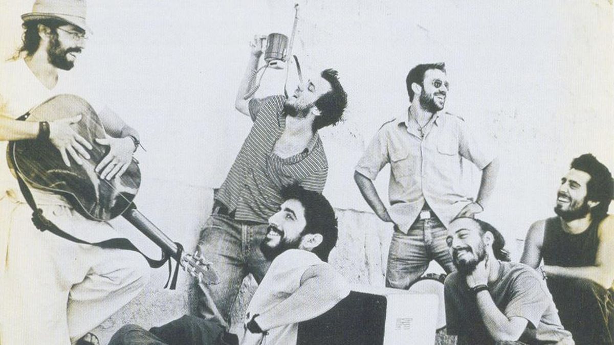 'El mundo está fatal de los nervios': veinte años de un disco que sigue latiendo en el presente