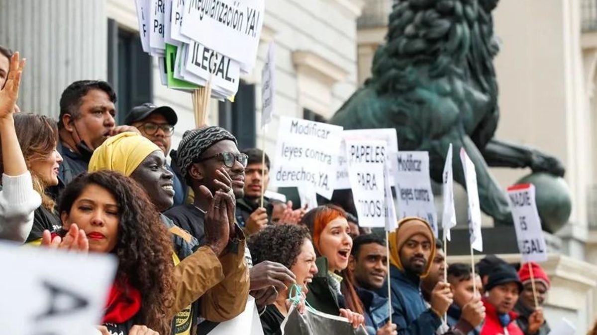 Imagen de archivo de una de las protestas frente al Congreso por la regularización.
