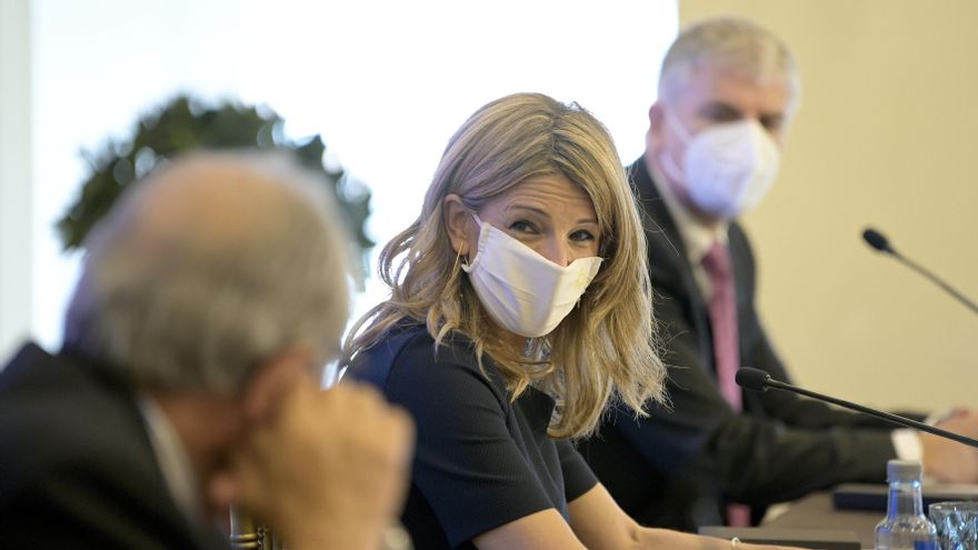 Yolanda Díaz retirará la Medalla al Mérito en el Trabajo a galardonados franquistas