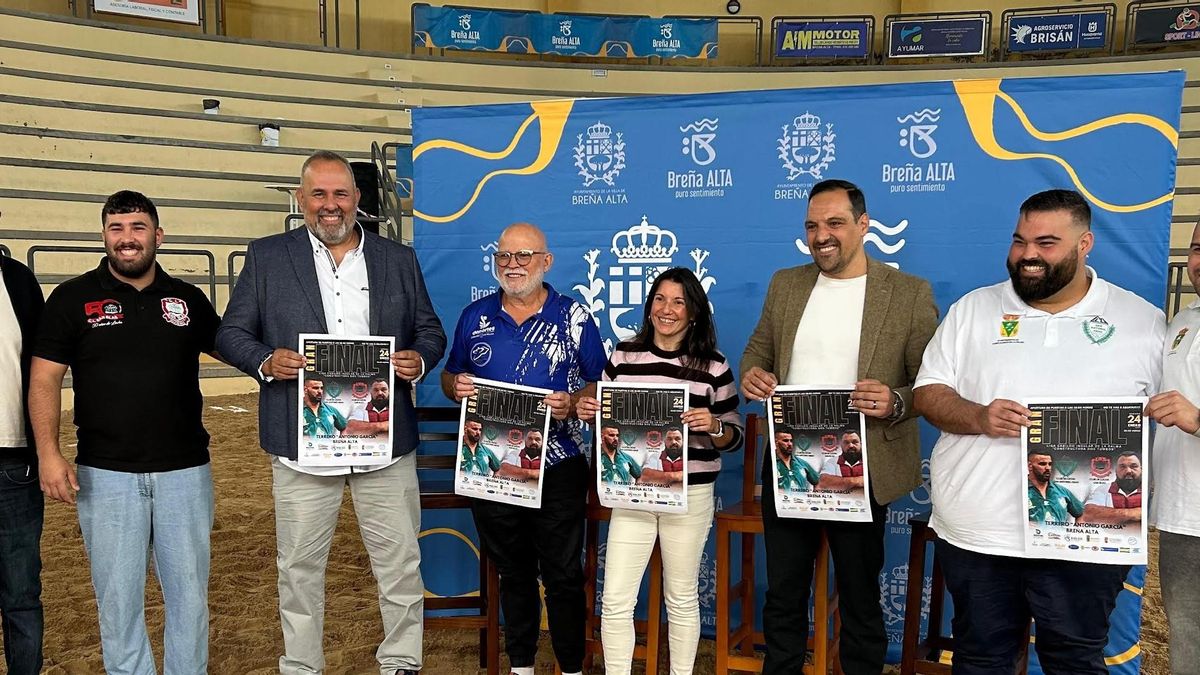 Breña Alta, sede de la final de lucha canaria de segunda categoría entre el San Antonio Abad y el San Blas