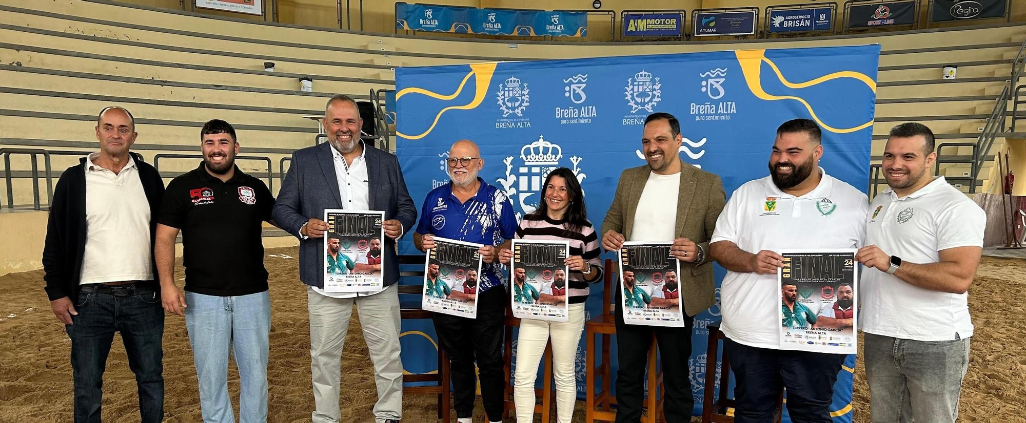 Breña Alta, sede de la final de lucha canaria de segunda categoría entre el San Antonio Abad y el San Blas.