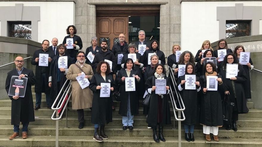 Los letrados de la administración de Justicia van a la huelga en medio de un choque total con el Ministerio