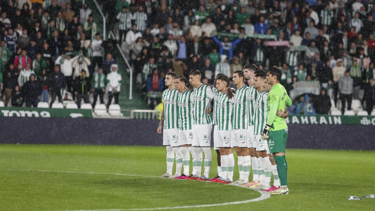 Plantilla del Córdoba CF durante un partido